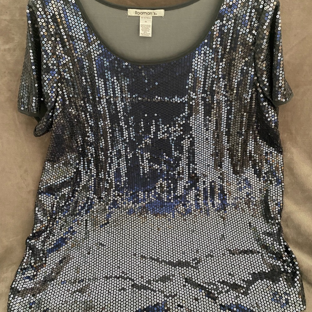 Gray sequin top